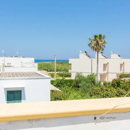 Casa Acquamarina 토레 산타 사비나