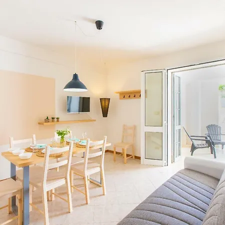 Casa Acquamarina 아파트 *