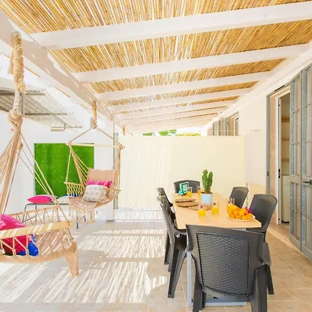 Casa Acquamarina 토레 산타 사비나