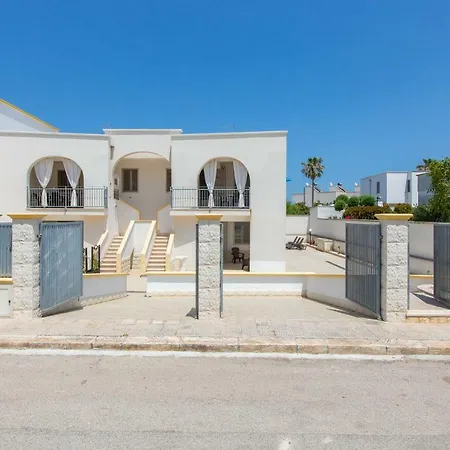 Casa Acquamarina 토레 산타 사비나